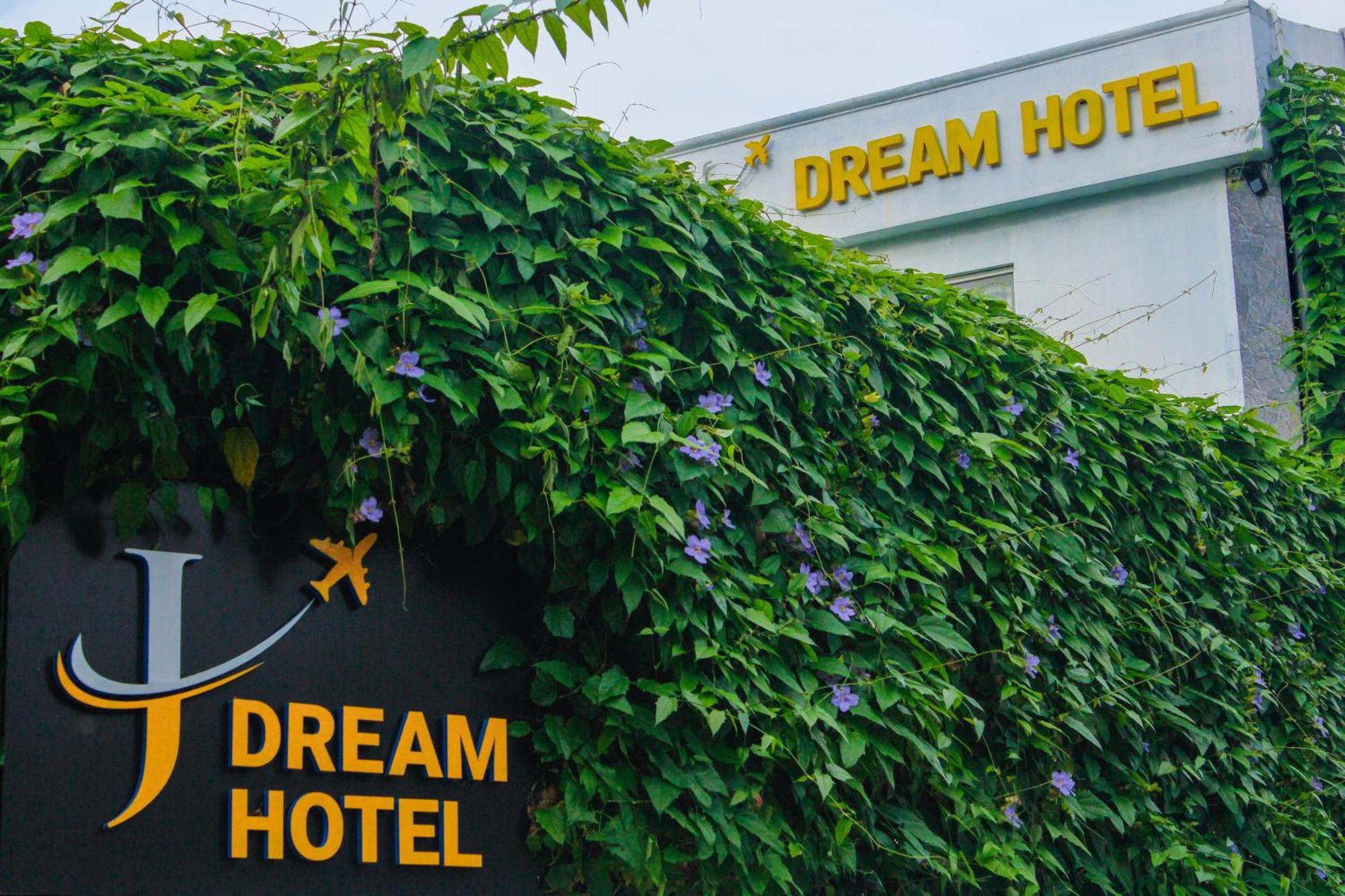 Airport J Dream Resort Dewamottawa Extérieur photo